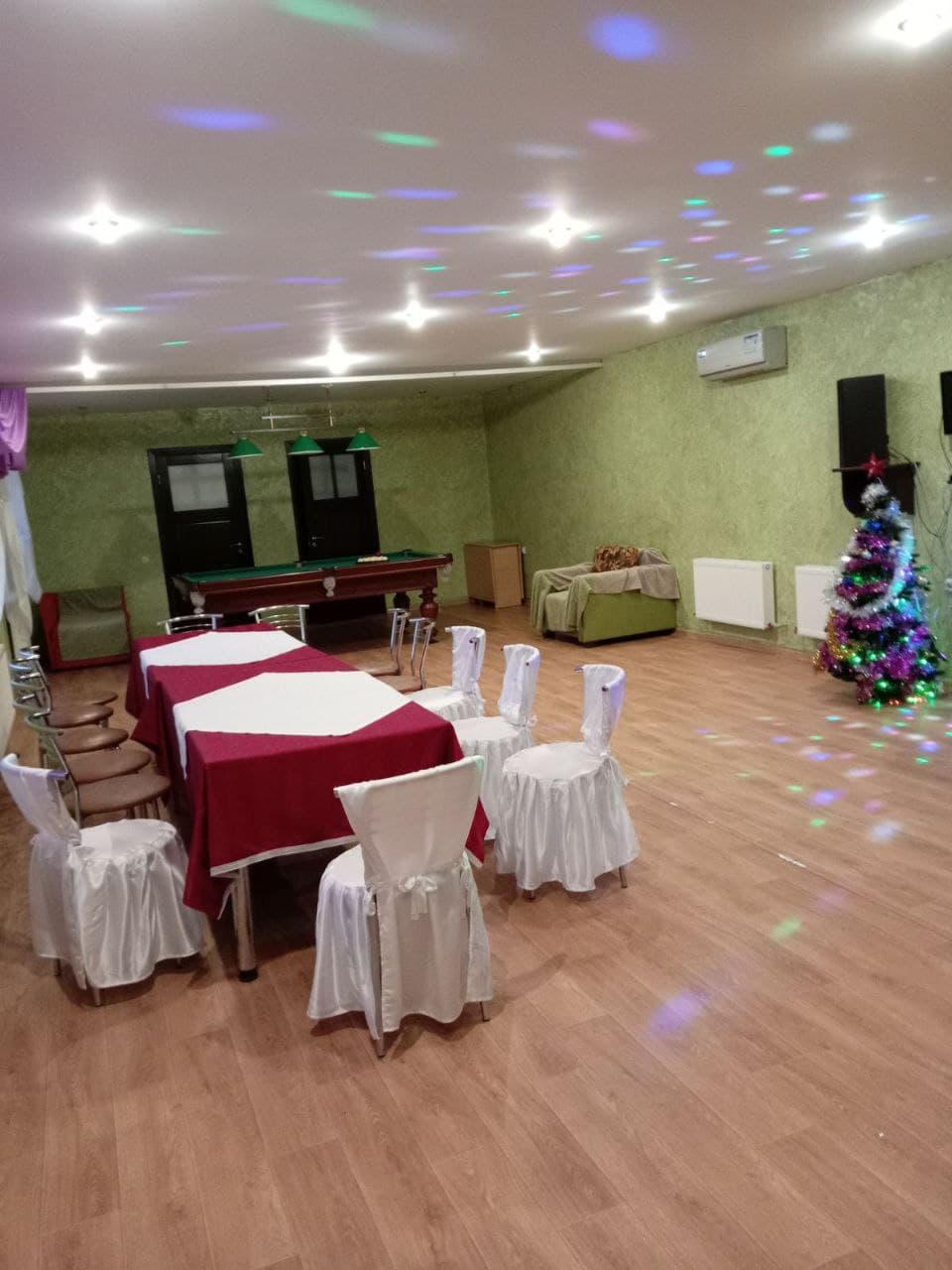 Банкетный зал